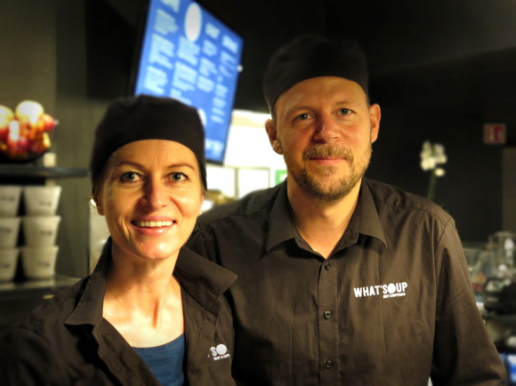 Lise Marie Morfjord (left) with husband and business partner Daniel Karlsson in the first What'Soup in Steen & Strøm. Foto: Tellef Øgrim